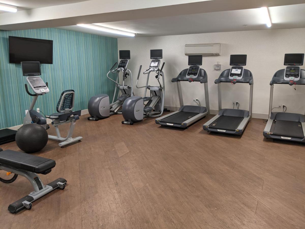 Holiday Inn Express South Burlington By Ihg Екстериор снимка