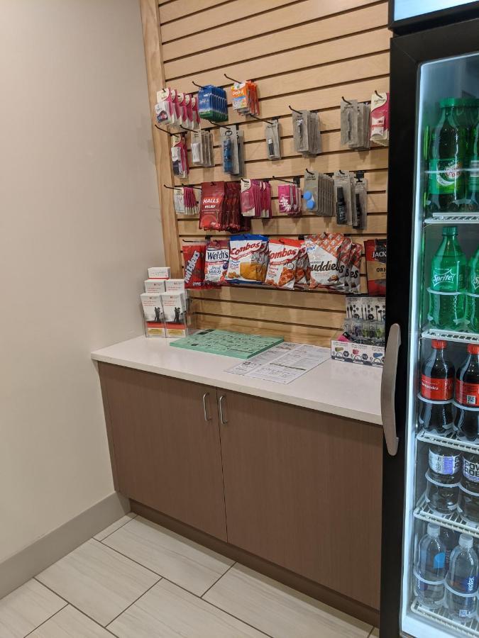 Holiday Inn Express South Burlington By Ihg Екстериор снимка