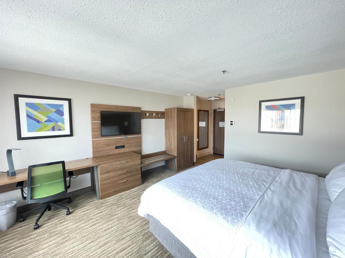 Holiday Inn Express South Burlington By Ihg Екстериор снимка