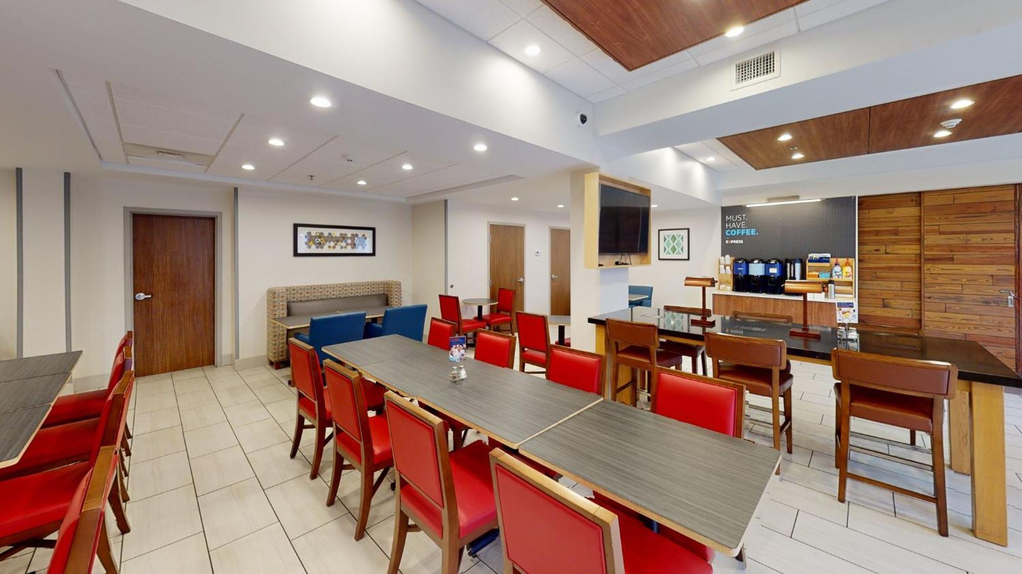 Holiday Inn Express South Burlington By Ihg Екстериор снимка